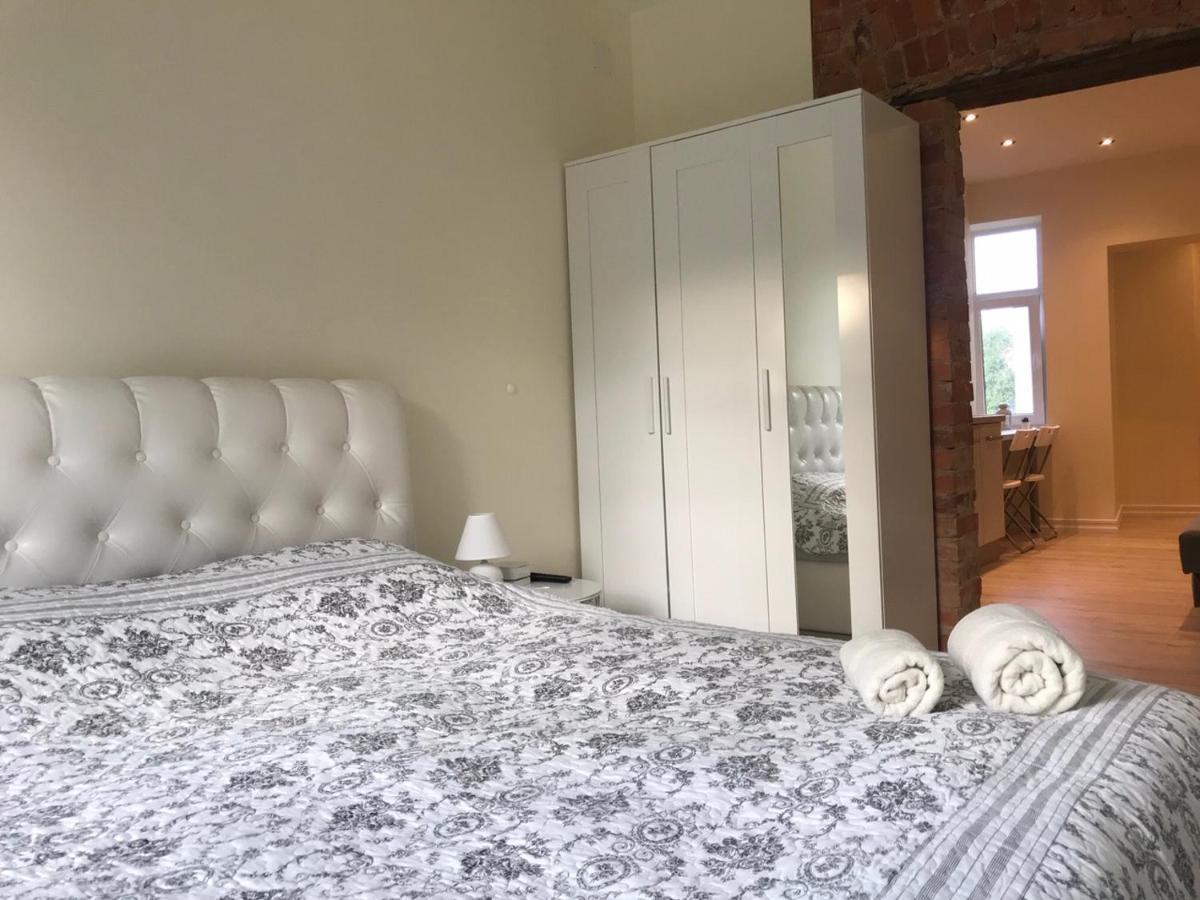 Hernrich Studio Apartment Klaipeda Bagian luar foto